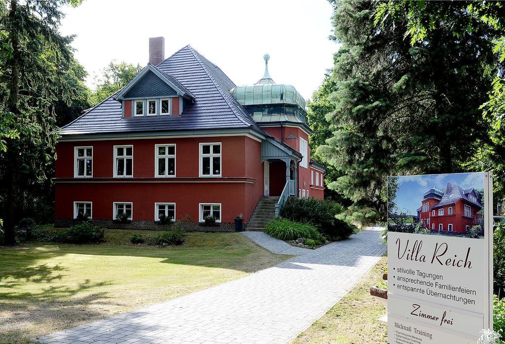 Gaestehaus Villa Reich Lübben Exterior foto